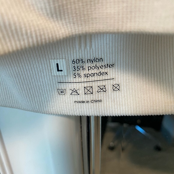 seamless workout crop top - Picture 2 of 2